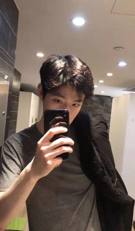 王喆吃瓜事件真相视频,揭秘背后真相与争议