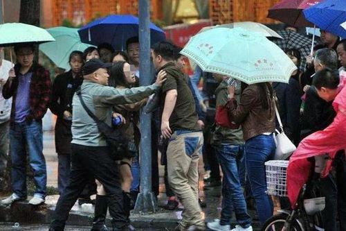 龙岩吃瓜群众事件视频最新,网络热议背后的真相揭秘