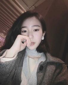 短发模特吃瓜视频大全集,全网热议的精彩瞬间大盘点