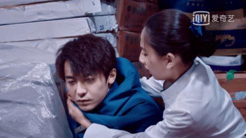 电视剧男主胃疼视频吃瓜小剧场